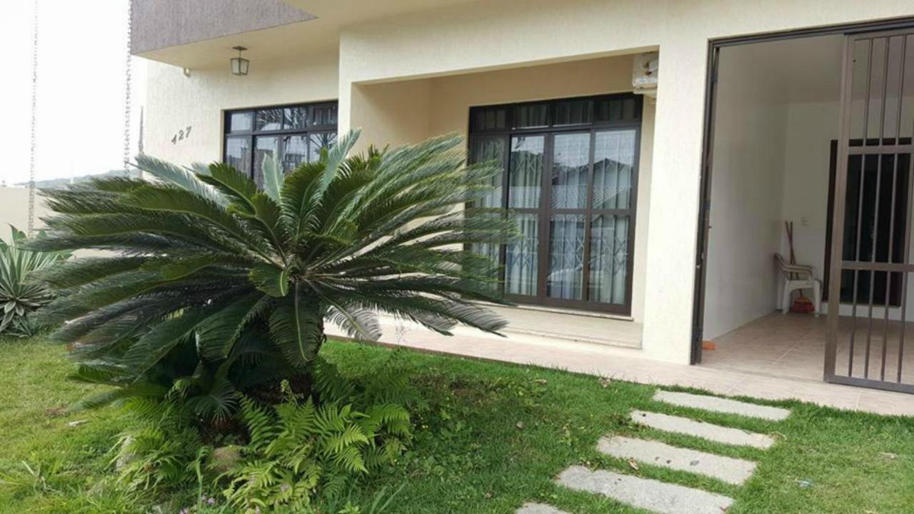 Bombinhas Brasil Residence II Guest House No Centro Eksteriør bilde
